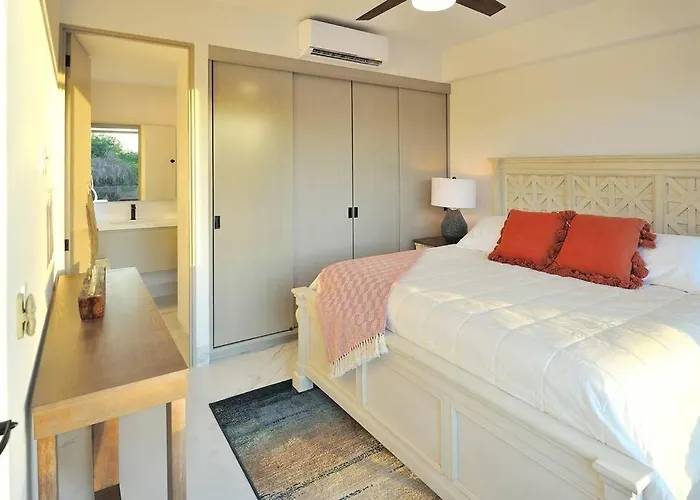 Great Location 2bd 2bth Walking Distance To Medano Apartment