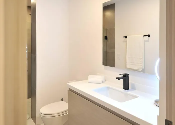 Great Location 2bd 2bth Walking Distance To Medano *